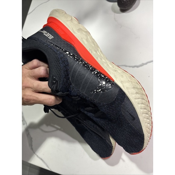Size 13 - Nike React Infinity Run Flyknit 3 Obsidian Crimson - Picture 2 of 6